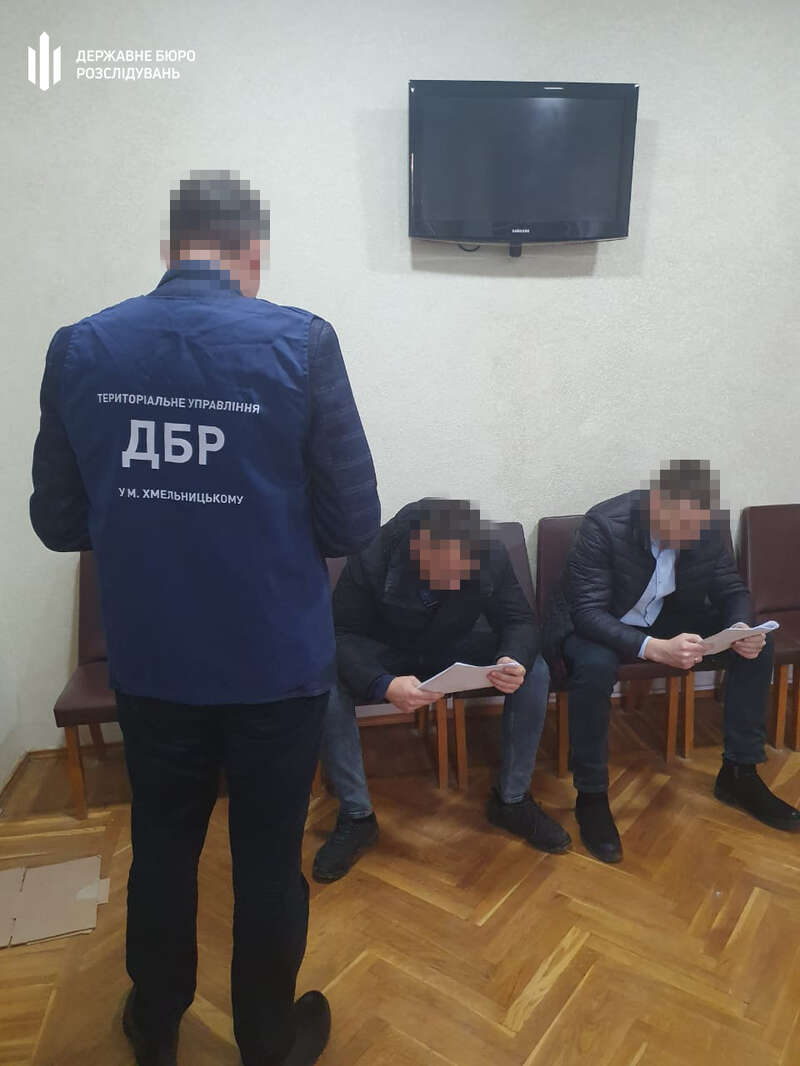 В Винницкой, Ровенской и Черниговской областях копы издевались над задержанными dqxikeidqxidqeant