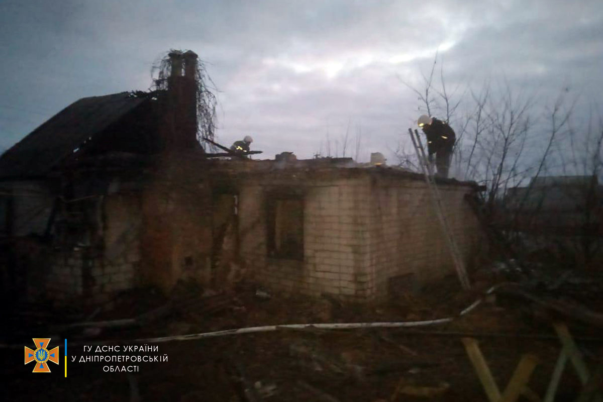 Пламя локализовали в 5:27 и ликвидировали в 6:54