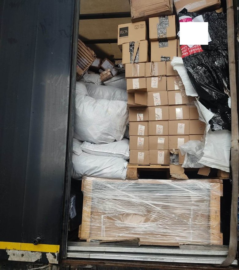      12    01 dqxikeidqxidqrant