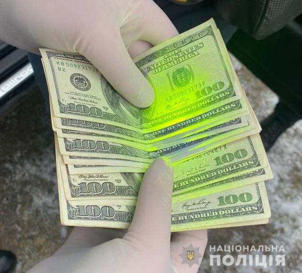 Военный комиссар задержан в Хмельницкой области при получении 1200 долл. взятки, - Нацполиция 02 dqxikeidqxidqrant