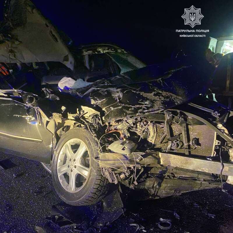 Водителя легкового автомобиля госпитализировали.