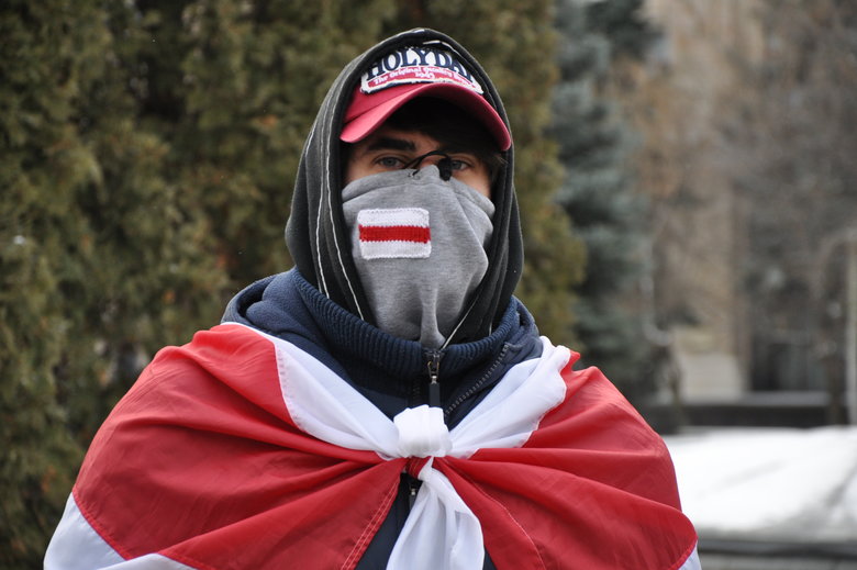 Память первых погибших Героев Небесной Сотни почтили в Киеве 01 dqxikeidqxidtant