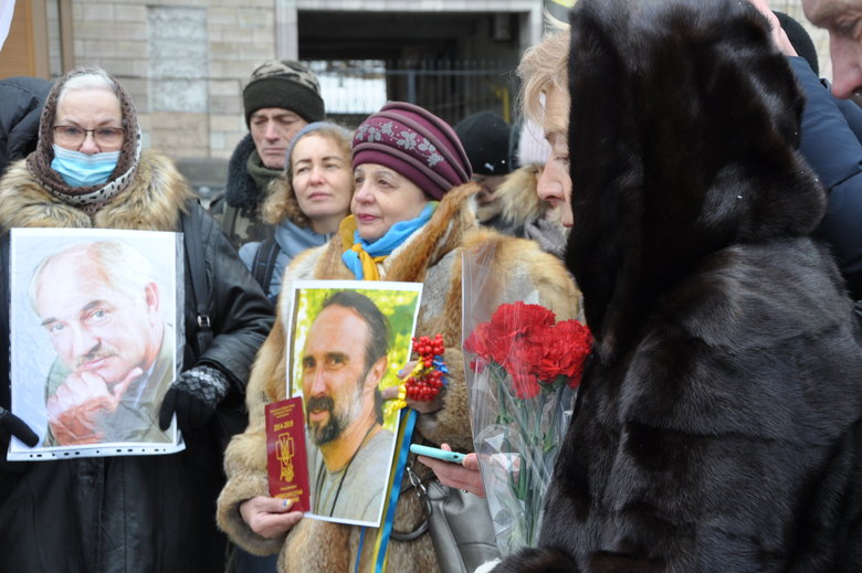 Память первых погибших Героев Небесной Сотни почтили в Киеве 19