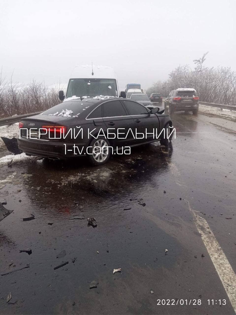 Дорога из-за аварии оказалась заблокированной
