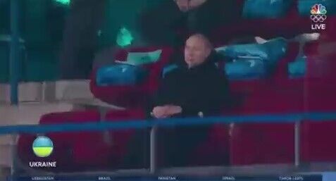 Путин уснул в своей ложе на Олимпиаде dqxikeidqxidqeant