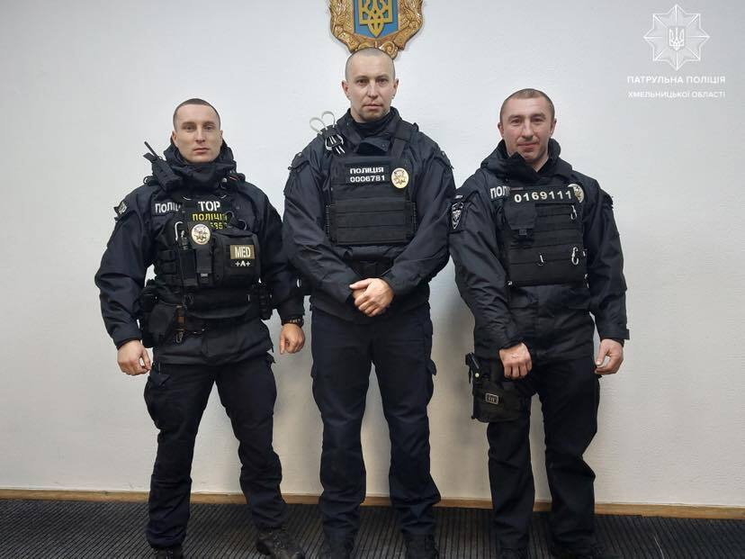 Полицейские, спасшие парня. dqxikeidqxidqrant