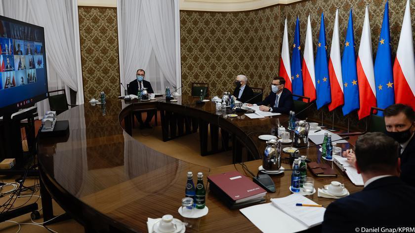 Заседание Минобороны в Варшаве . dqxikeidqxidqrant