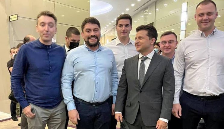     20      …   ,     ,         .         02