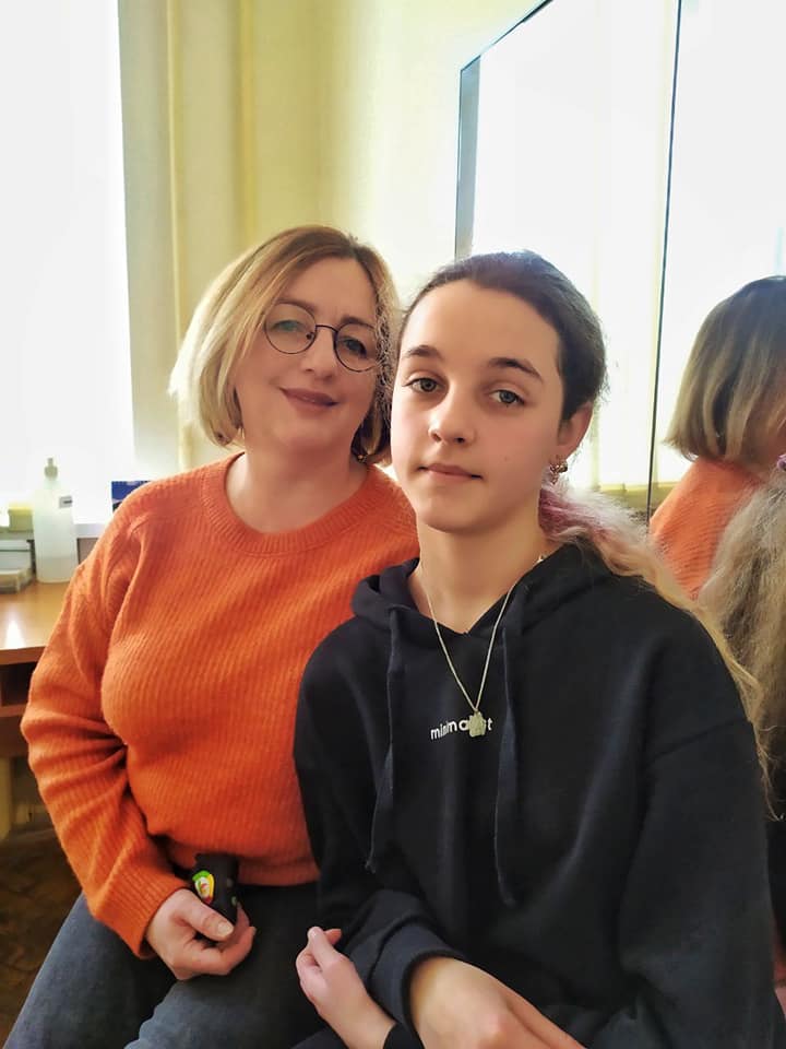 Во Львове COVID-19 вызвал у 11-летней девочки паралич: отказывали ноги и руки dqxikeidqxidqeant