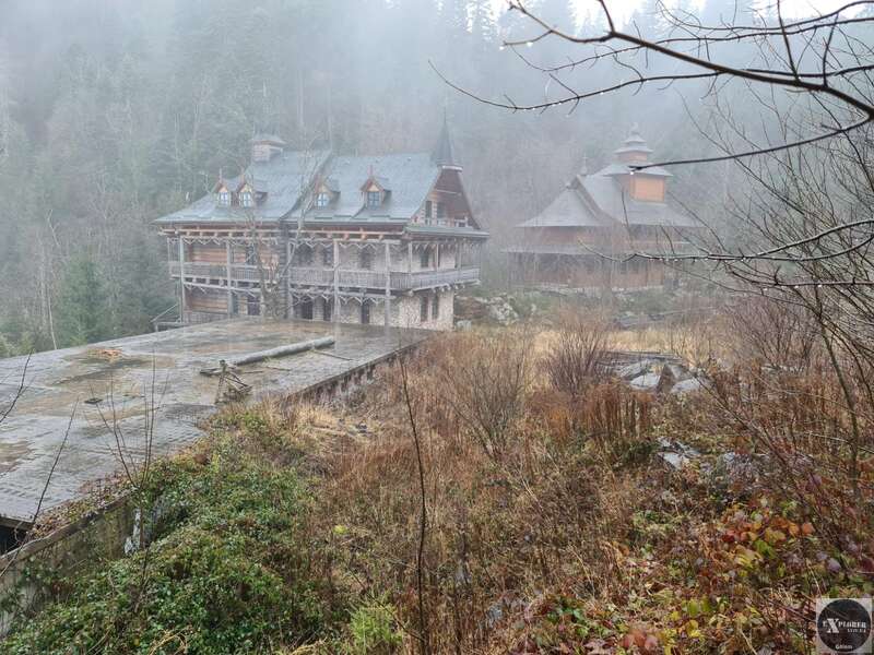 В Карпатах нашли заброшенную дачу Ющенко: как она выглядит сейчас (фото)