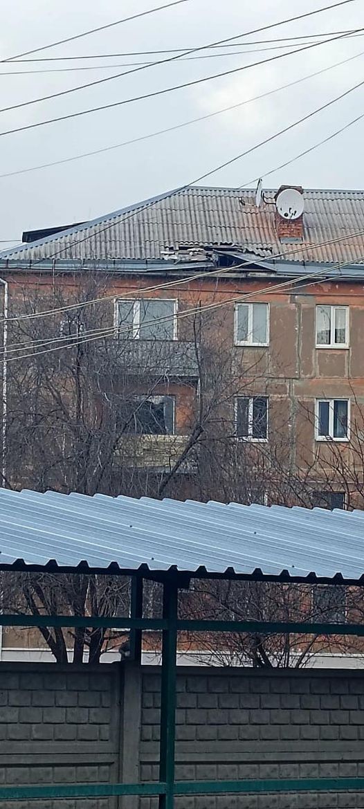 Оккупанты обстреляли Счастье: под обстрел попал жилой дом dqxikeidqxidqrant