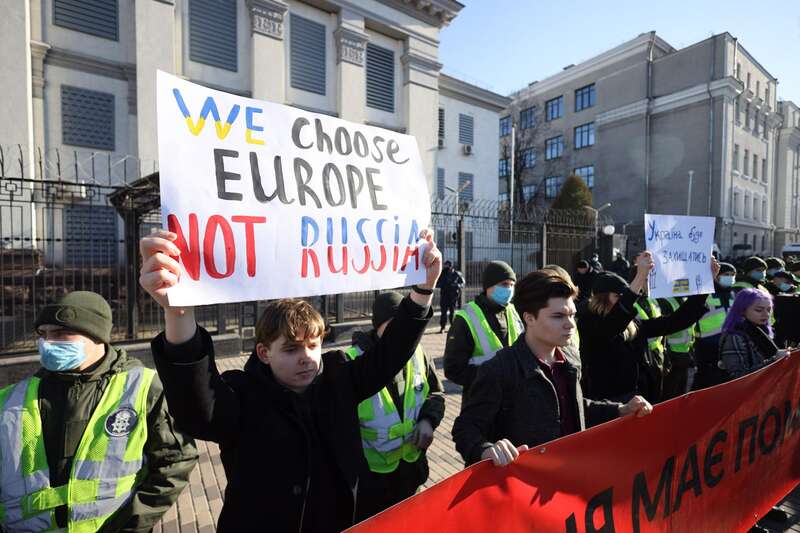       &quot; &quot;:    dqxikeidqxidqrant