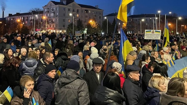 Краматорск, Бахмут – это Украина: в Донецкой области устроили патриотические митинги 02