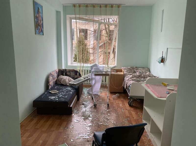 Оккупанты обстреляли областной перинатальный центр в Житомире