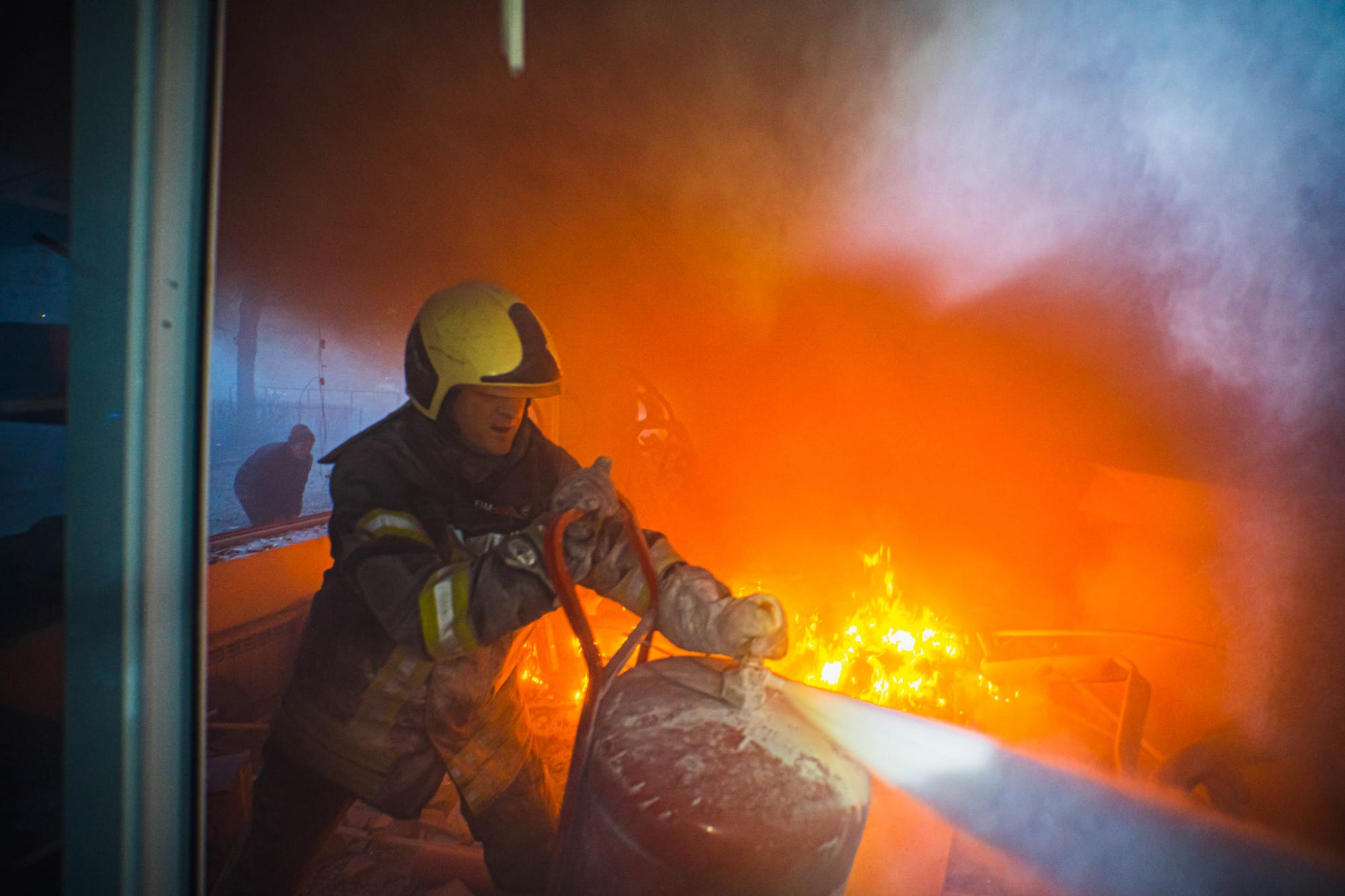 Обстрел киевской телевышки, где погибли пять человек: появились фото с места преступления Путина