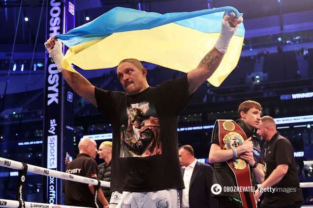 Усик вернулся в Украину dqxikeidqxidqrant