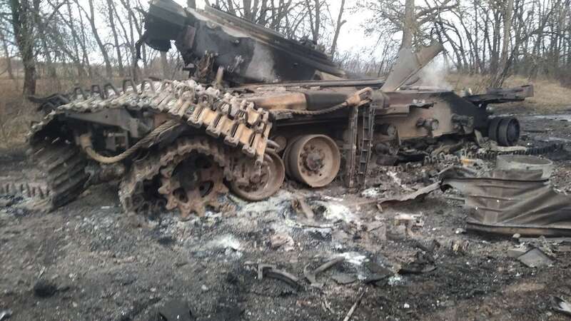   . : facebook.com/93OMBr