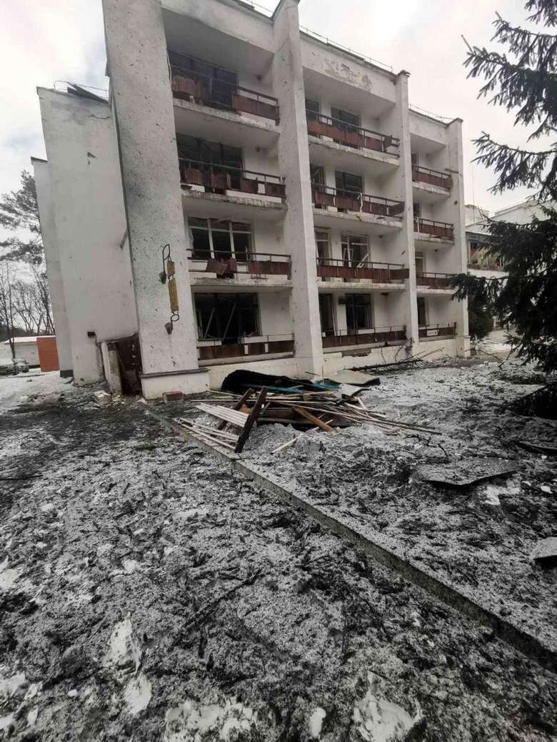   :  22 ,  3    ’ 13