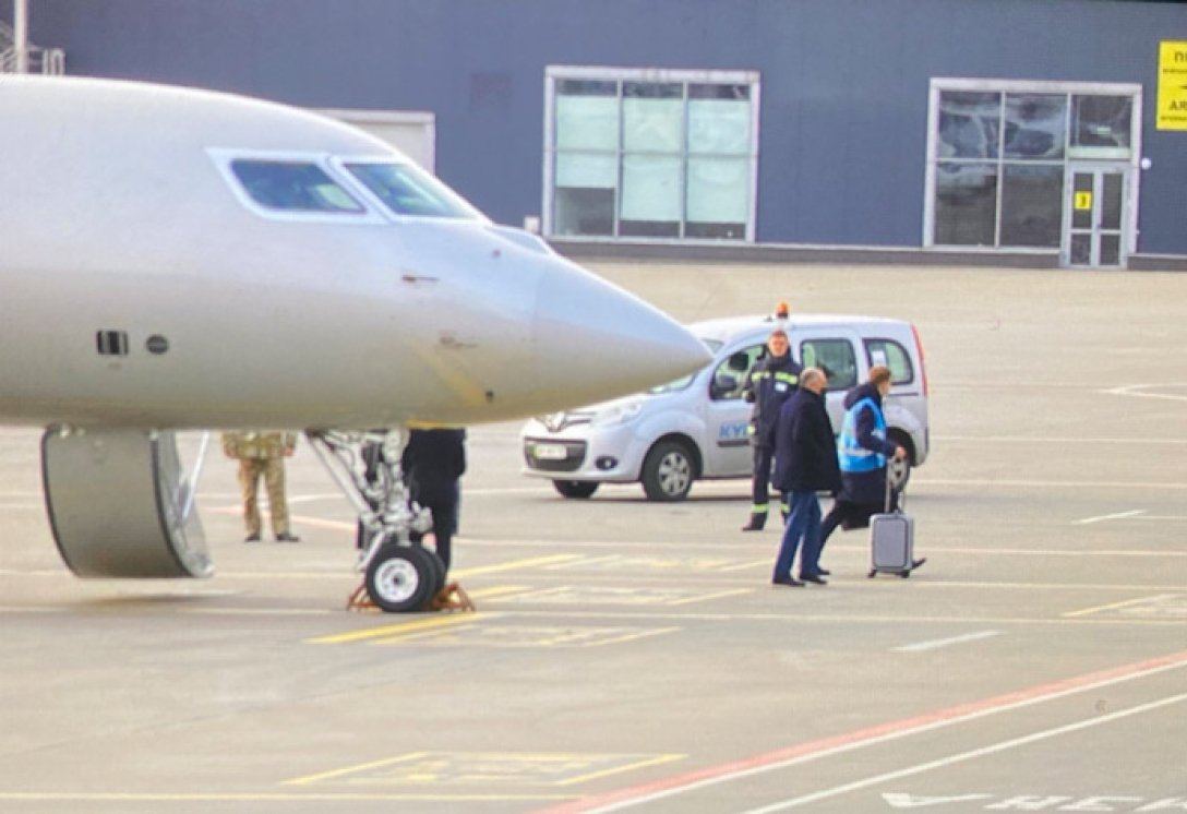 Пинчук, Украина, эвакуация, опасность, самолет dqxikeidqxidqrant