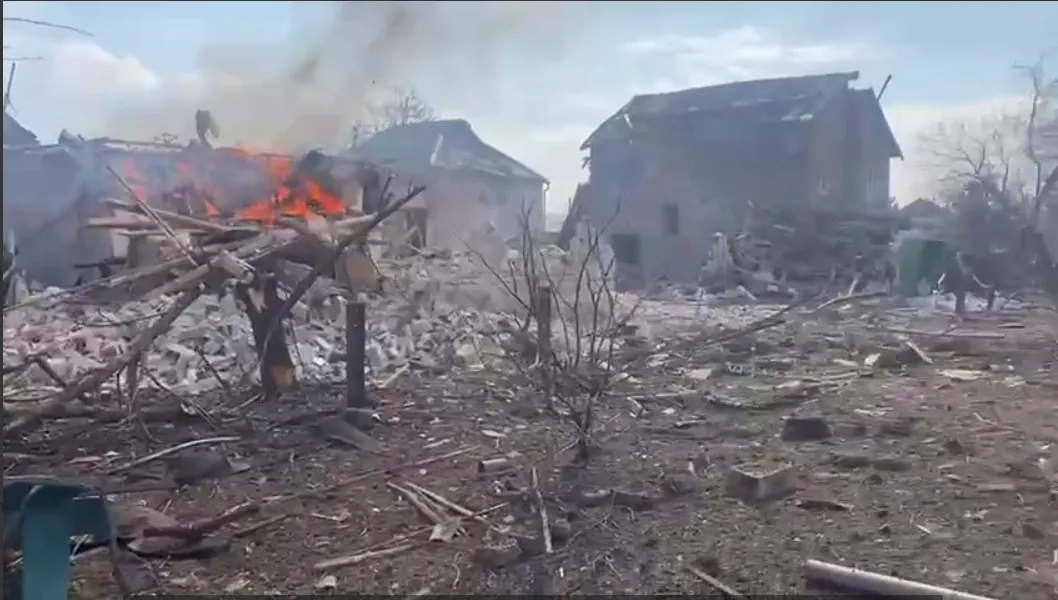 Разрушены частные дома