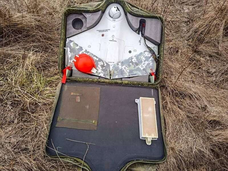 Украинские военные заполучили трофейный беспилотник: еще одна "птичка" стала на сторону добра. Фото