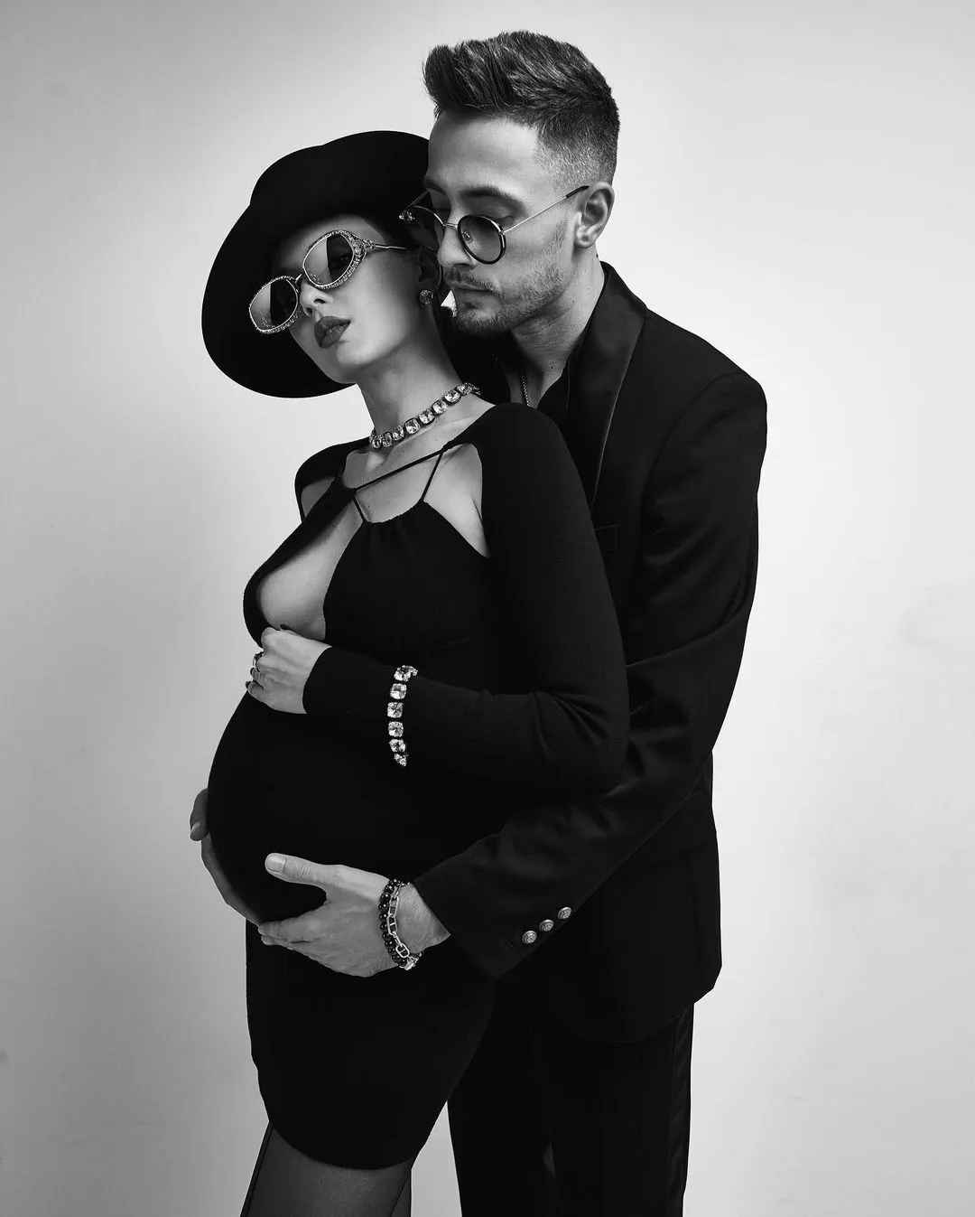 Певица MARUV. dqxikeidqxiqqdant