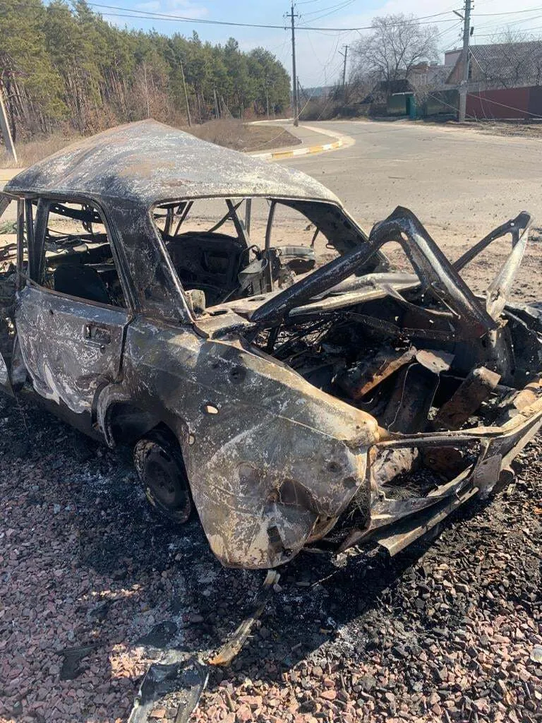 Оккупанты обстреляли машину полиции.