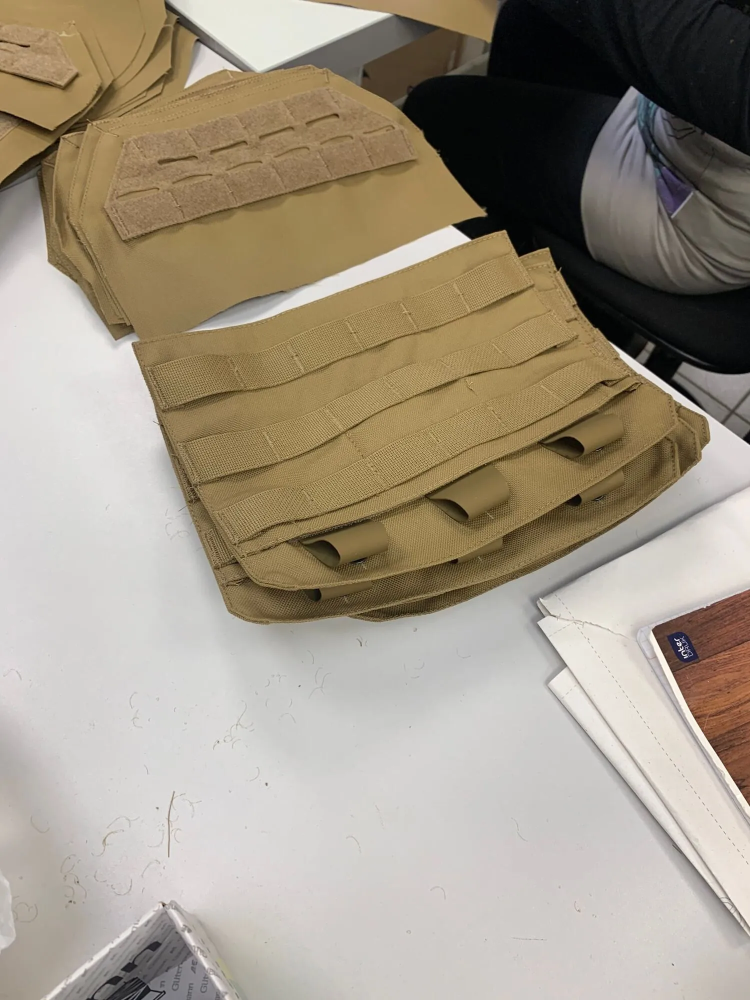 Для обороны Украины нужны швеи. Срочно