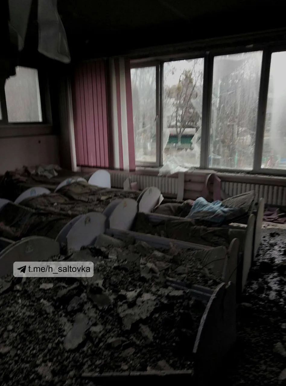 Оккупанты обстреляли в Харькове детский сад. dqxikeidqxidqeant