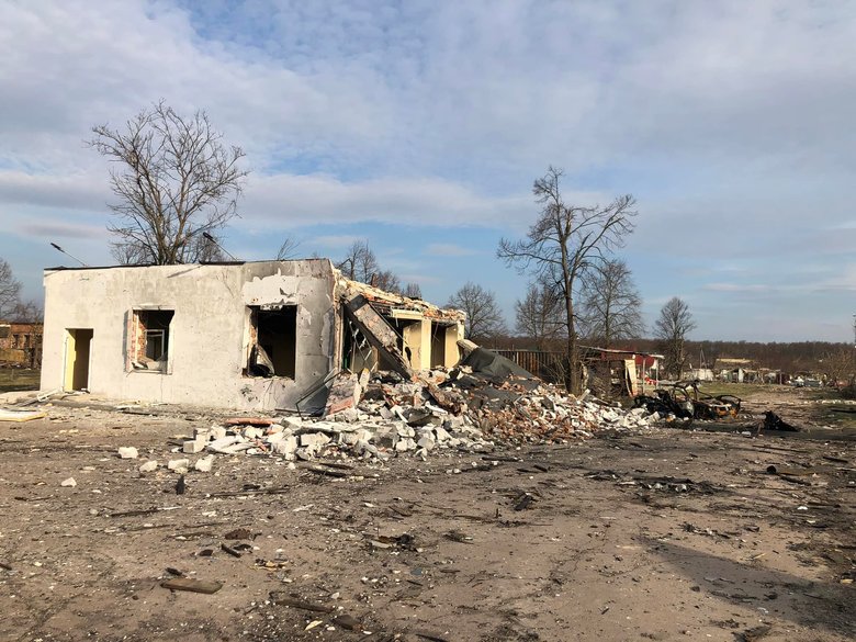 Село Новоселовка под Черниговом практически уничтожено авиаударами оккупантов, - Казанский 05