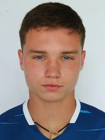 Артур Уваров