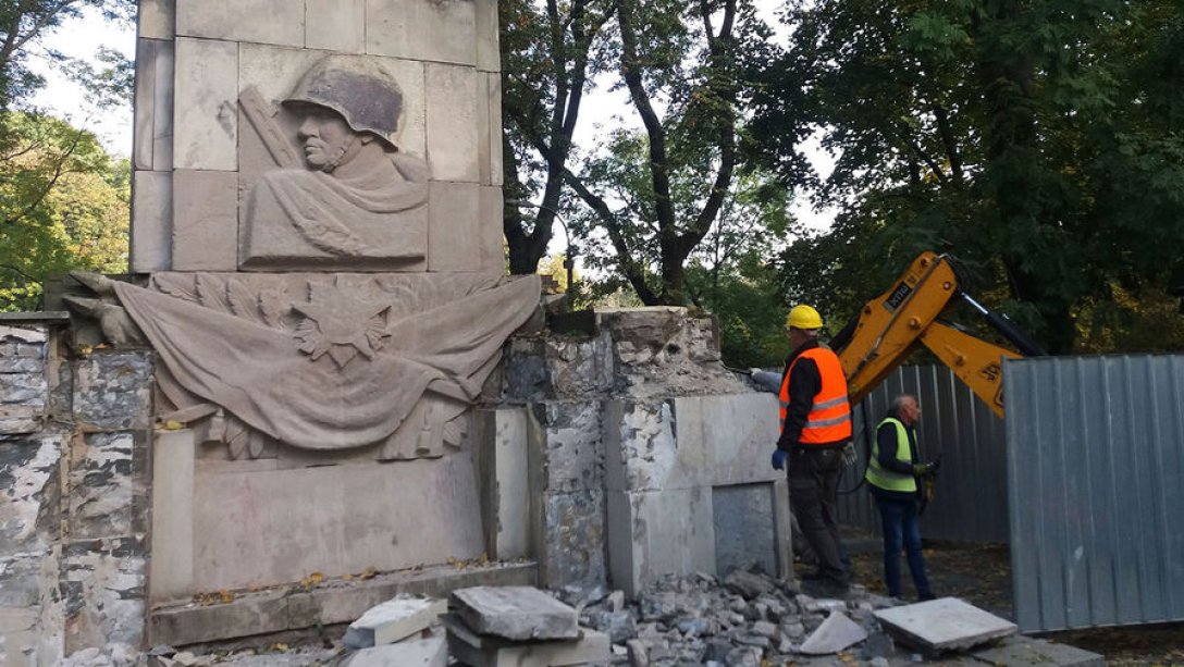 Памятники в Польше