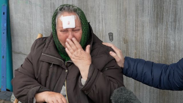 Татьяна оплакивает своего внука Антона dqxikeidqxidqrant