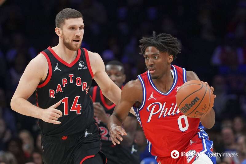 Михайлюк выступает за "Торонто"