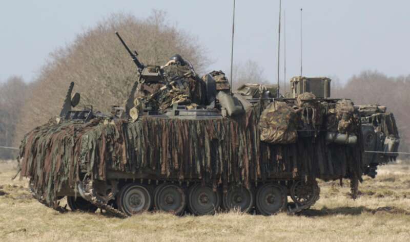 Panzerhaubitze 2000NL, PzH 2000NL, PzH 2000,  PzH 2000,  FH-70,     ,   ,  YPR-765