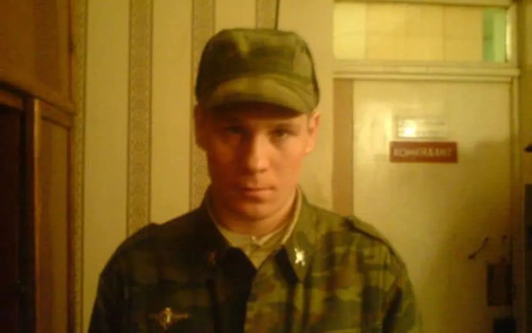 Арестович показал фото садистов среди российских оккупантов