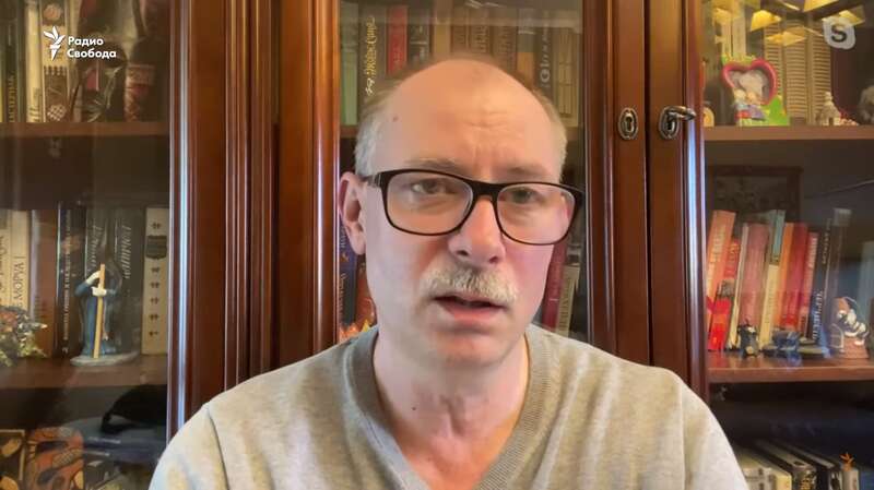 Олег Жданов на интервью dqxikeidqxidqeant