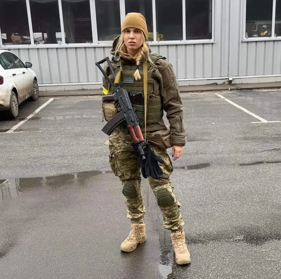 Кира рассказала, чего боится на войне. dqxikeidqxidqrant