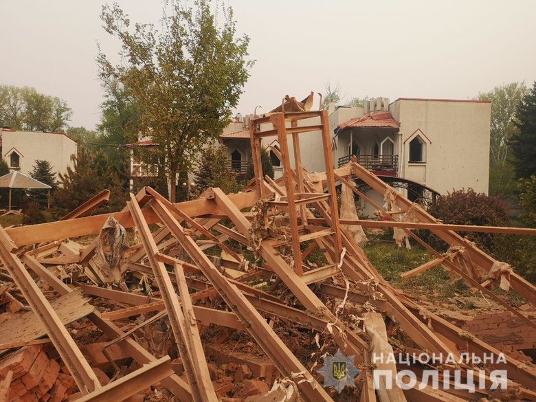 Ракеты, Смерчи, танки, авиация. За сутки россияне обстреляли 19 населенных пунктов Донетчины 09