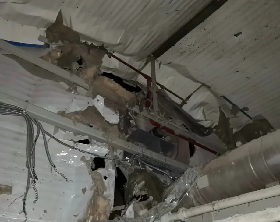 Последствия вражеского обстрела.