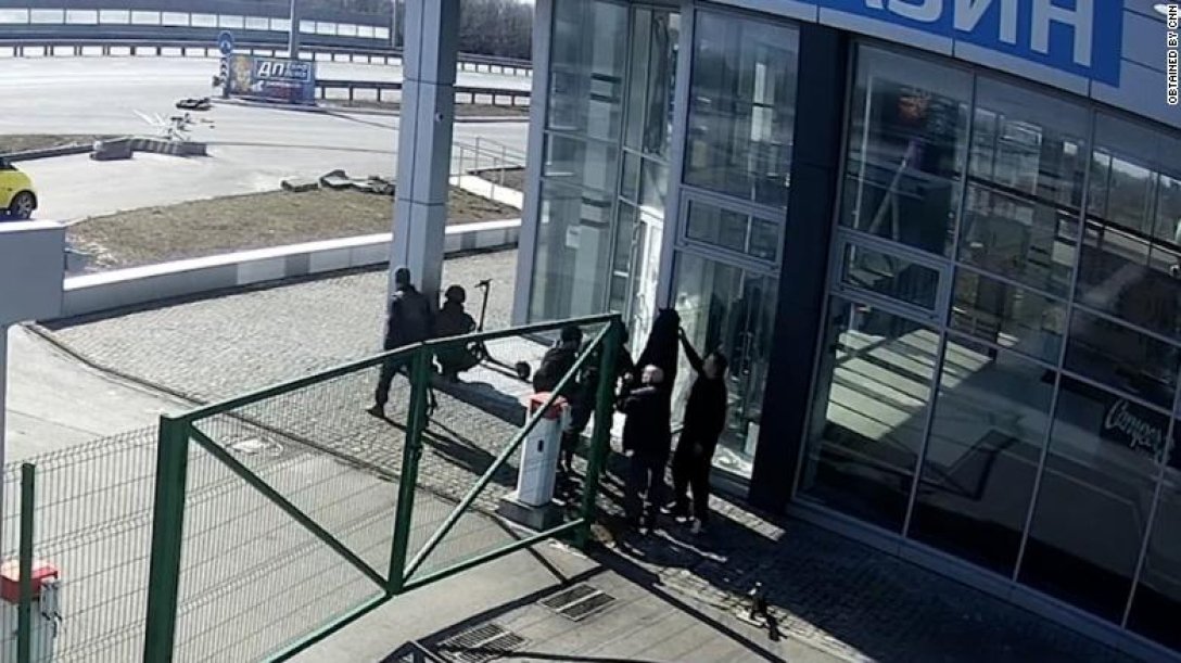 видео убийства, видео CNN, убийство гражданских киев dqxikeidqxidqeant