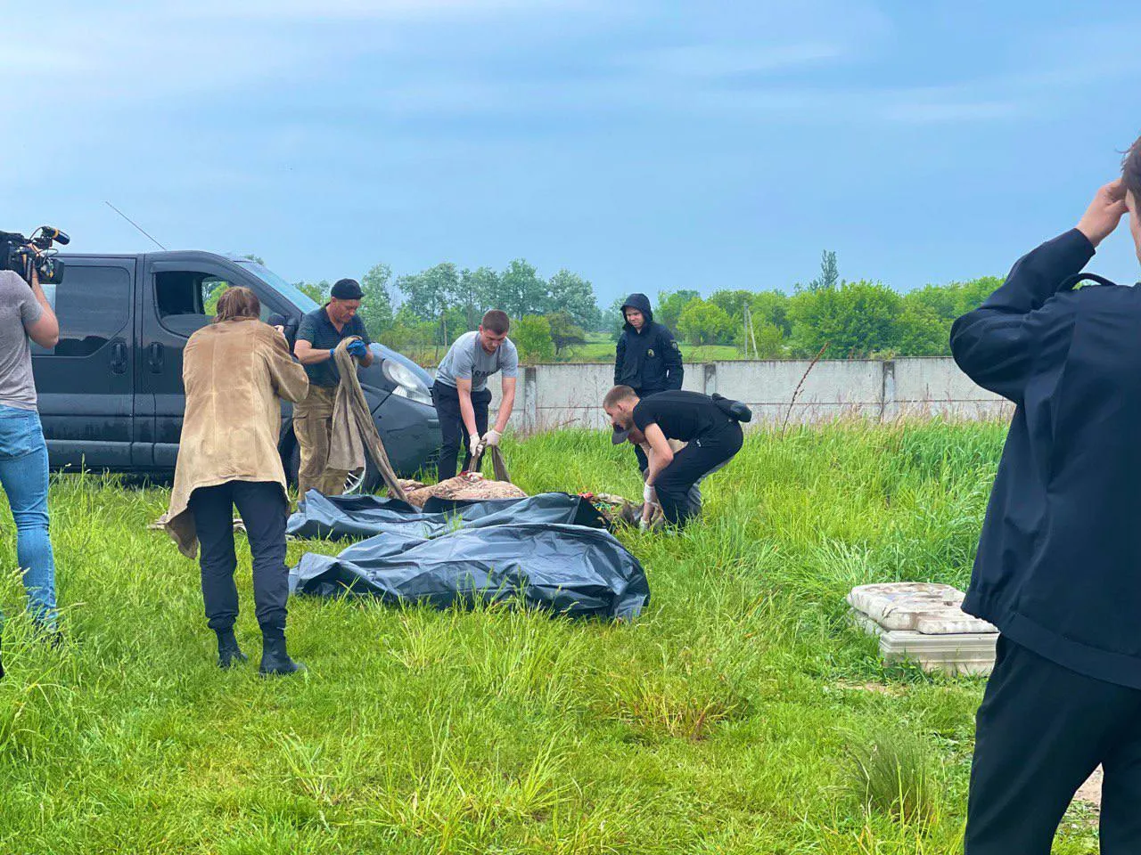 В Бузовой нашли двух убитых оккупантами мирных жителей dqxikeidqxidqeant