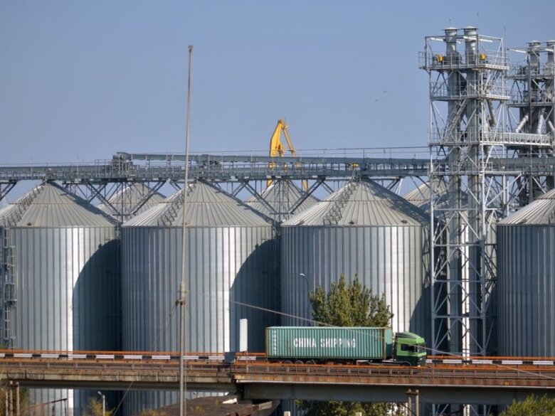 Чому Україна повинна експортувати зерно, щоб уникнути голоду 01 dqxikeidqxidqeant