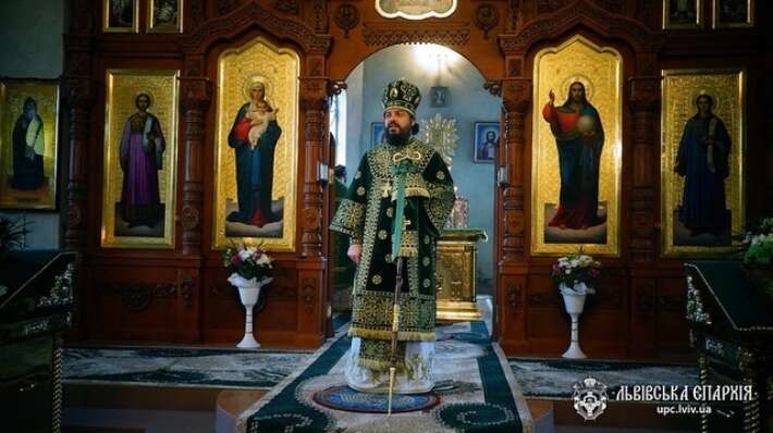 Под Львовом "батюшка" Московского патриархата ограбил храм: вывез даже иконостасы и колокола dqxikeidqxidqrant