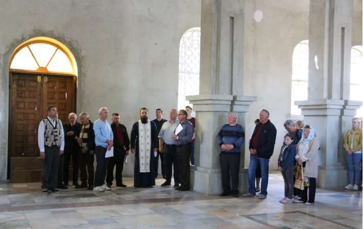 Под Львовом "батюшка" Московского патриархата ограбил храм: вывез даже иконостасы и колокола