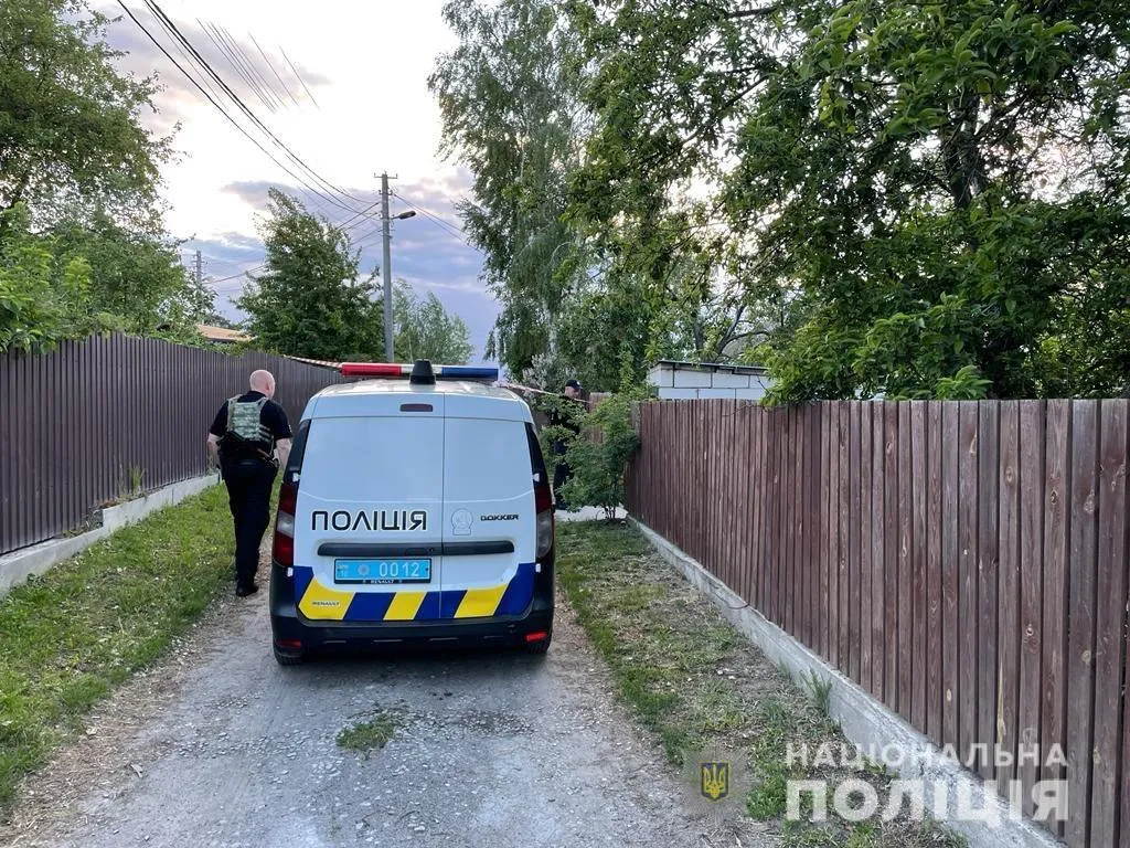 Злоумышленник угрожал полицейским. dqxikeidqxidqxant