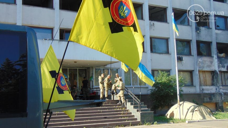 «Самооборона Одессы» присоединилась к пикетчикам у горсовета в Мариуполе (ФОТО) (фото) - фото 2