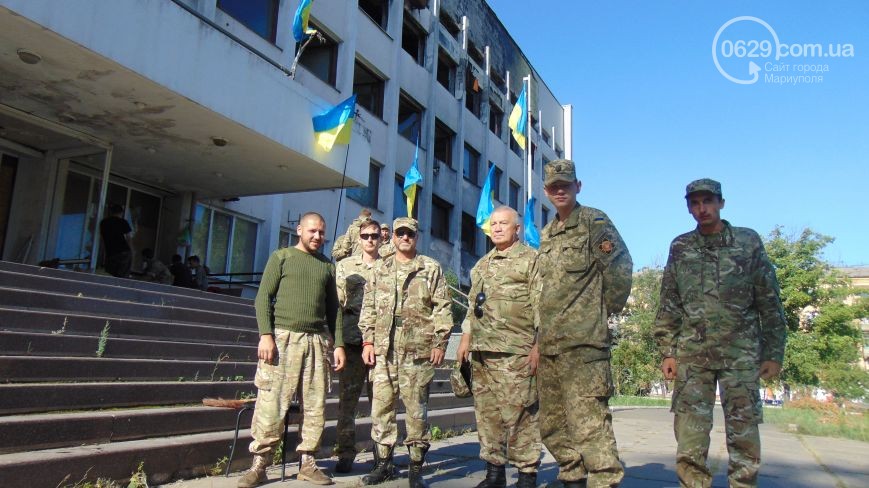 «Самооборона Одессы» присоединилась к пикетчикам у горсовета в Мариуполе (ФОТО) (фото) - фото 2