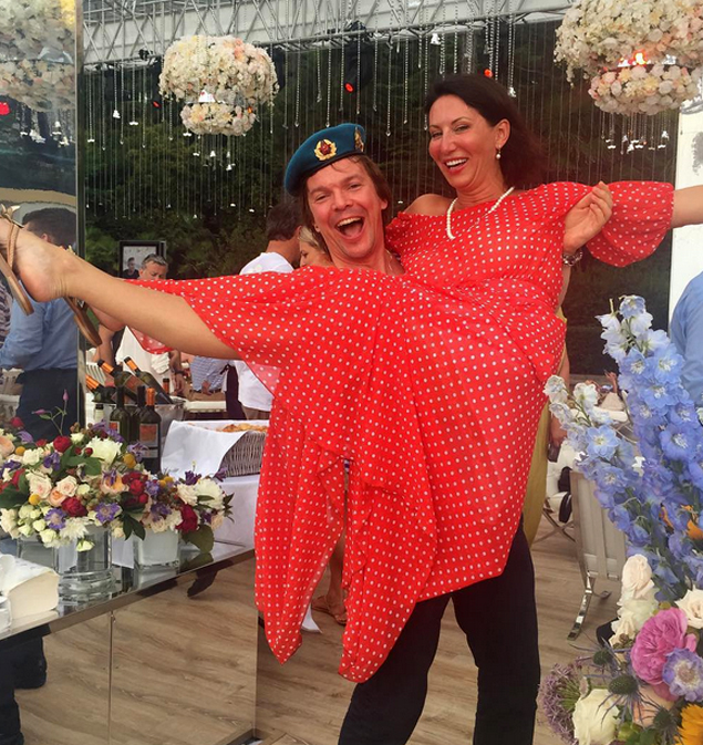 Алика Смехова Личная страничка героя публикации в соцсети