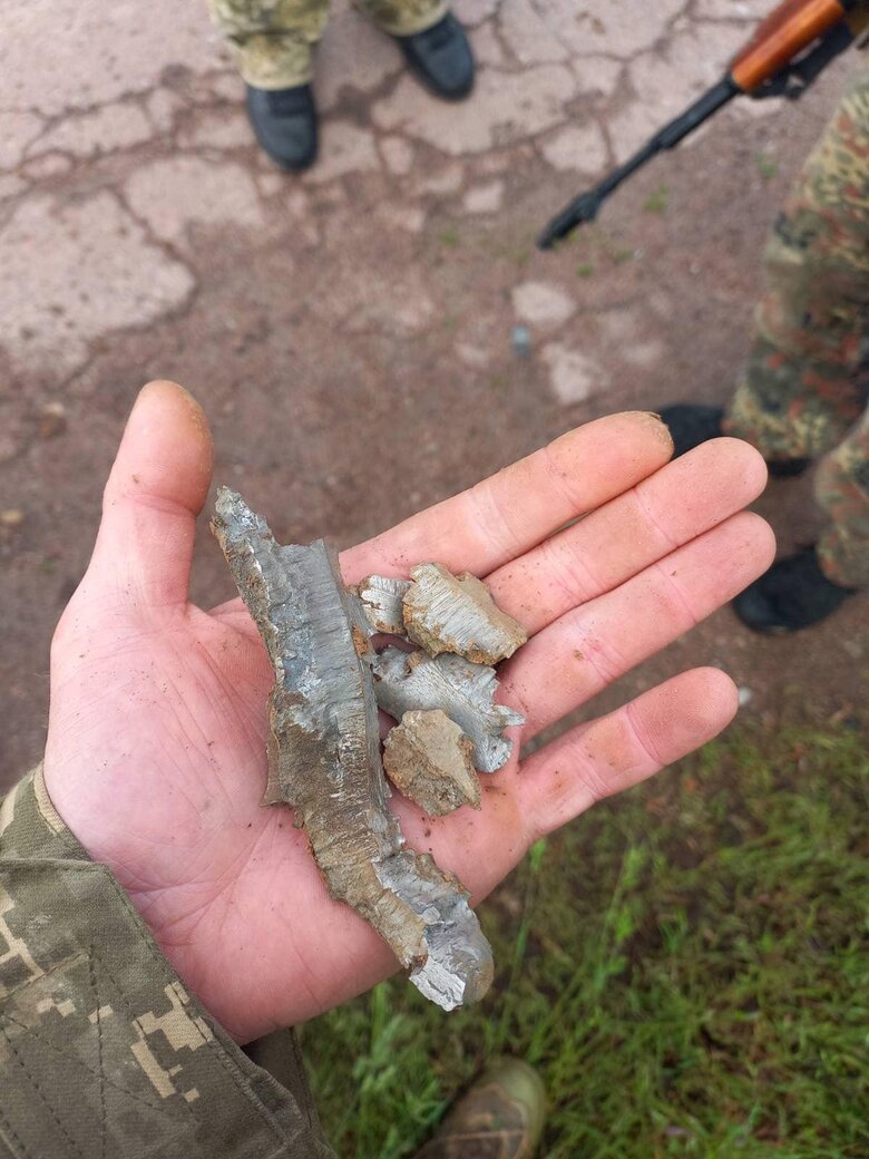 Черниговщина обстреляна из 120-мм и 152-мм миномета с территории РФ, - ОК Північ 01 dqxikeidqxidqrant